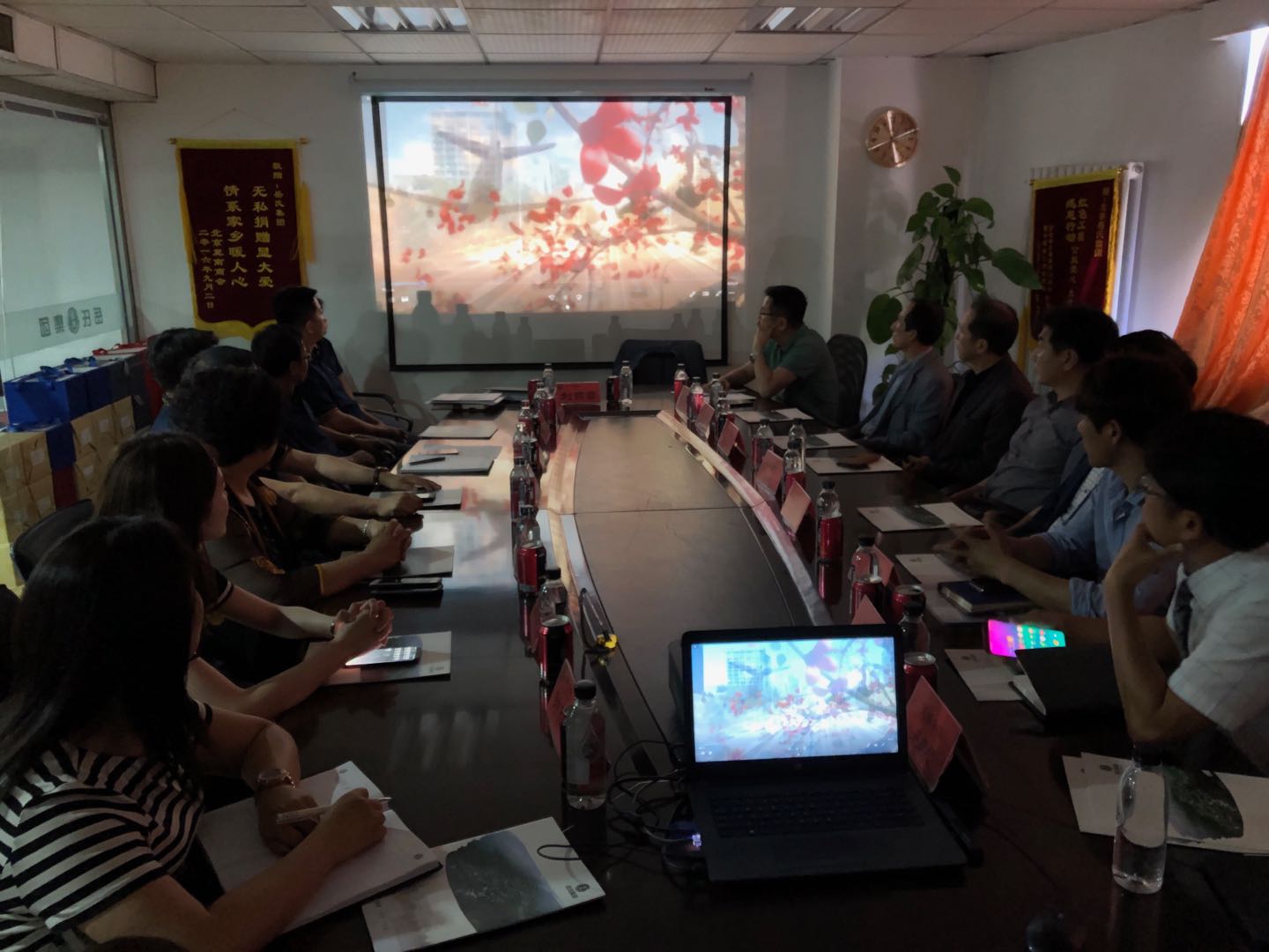 韓國農(nóng)業(yè)協(xié)會、漢城BCC公司、韓國賢光國際到訪岳氏集團(tuán)與并簽署合作協(xié)議